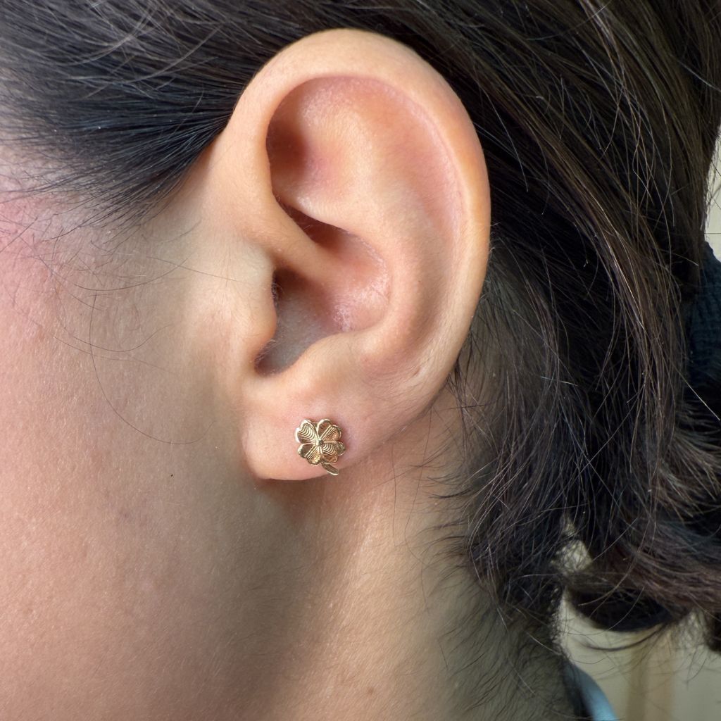 گوشواره میخی گل - تصویر 2